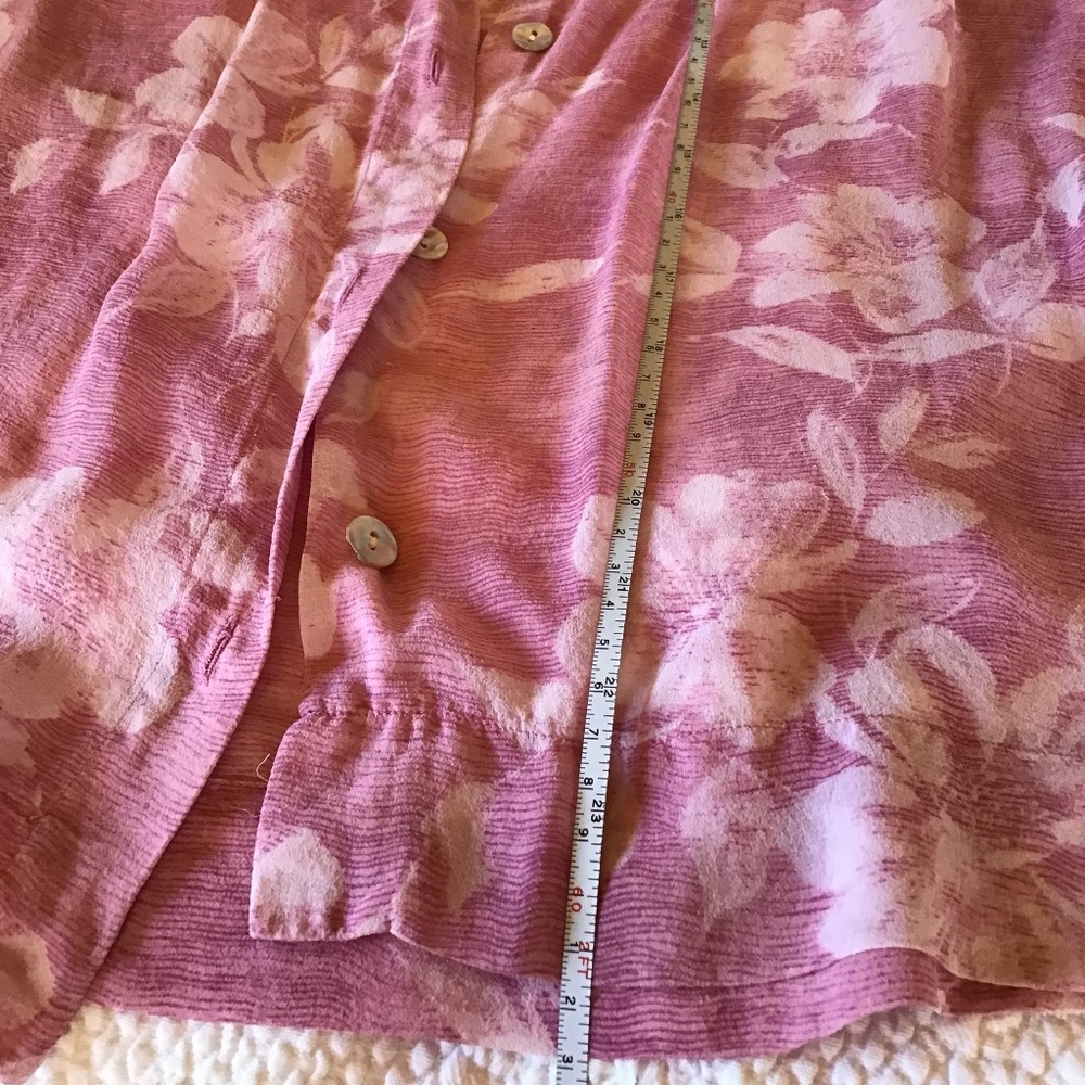Tommy Bahama silk blouse - Picture 6 of 6